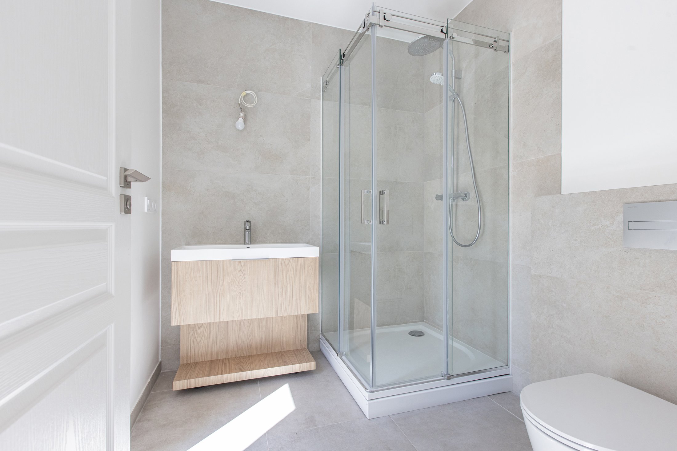 Compact bathroom vanity — UNIKA M